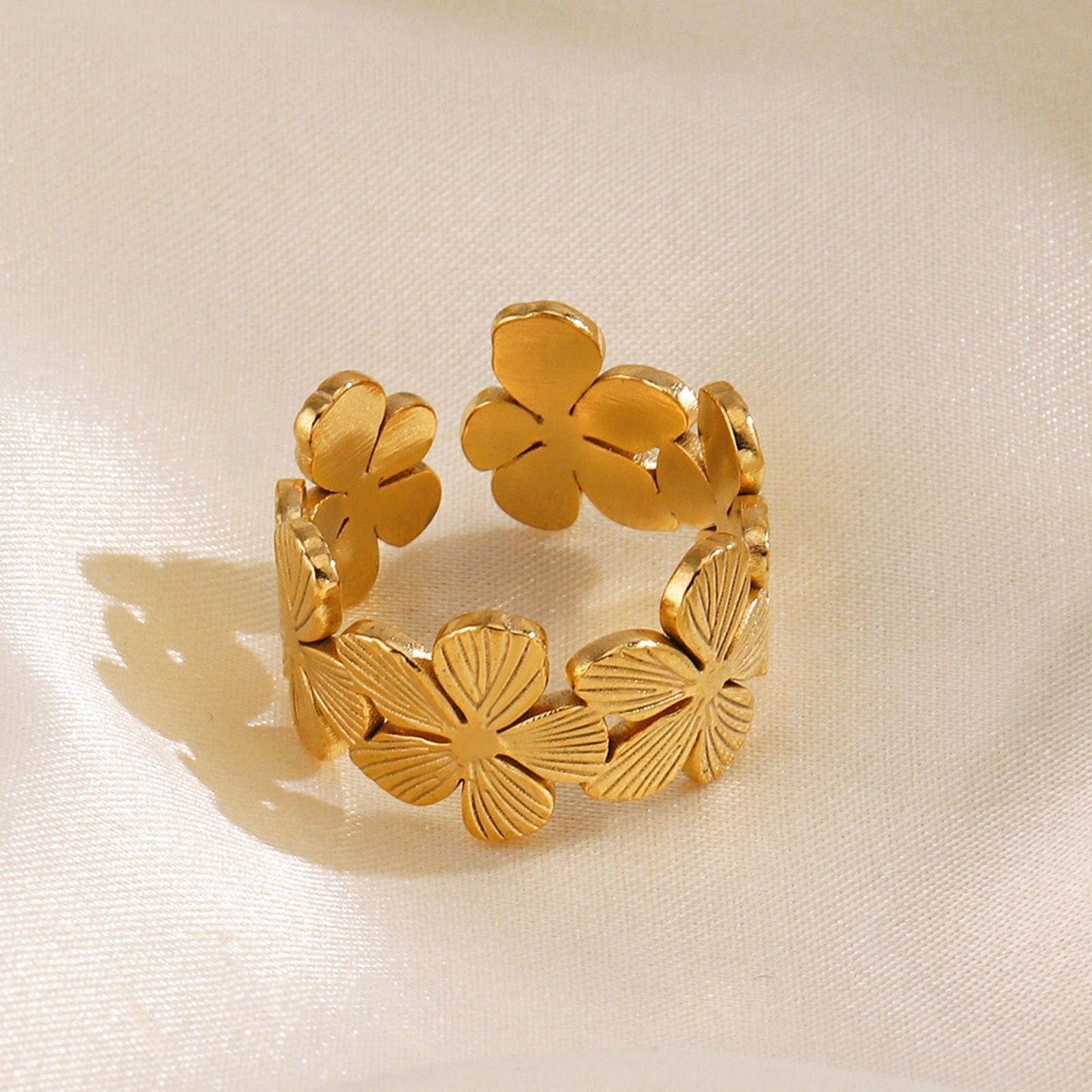 The Smiley Face Boutique 🌸 Golden Bloom Open Ring – Floral Elegance with a Modern Twist! 🌸